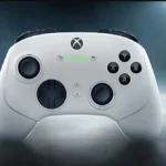 Xbox kontroler Razer Wolverine V3 Pro u bijeloj boji